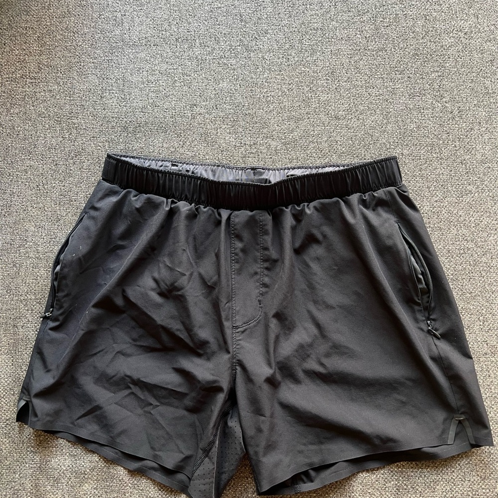 RHONE Men's Charcoal Athletic Shorts 5” inseam lined